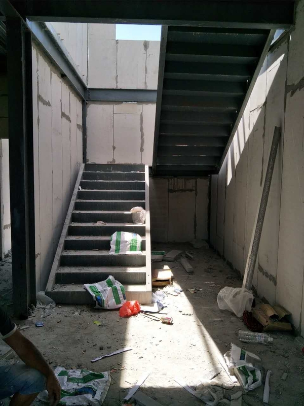 軽鋼枠 鋼筋構造 プリファブリック 豪華別荘 2階建てプリファブハウス