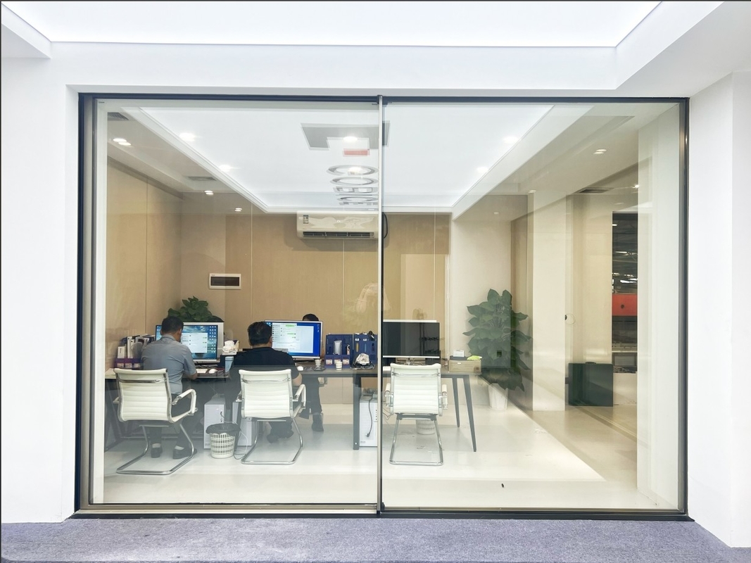 120 パノラマ スライディング ドア アルミ合金 6063-t6 インテリジェント 個人住宅,別荘,商業用エリア,オフィス